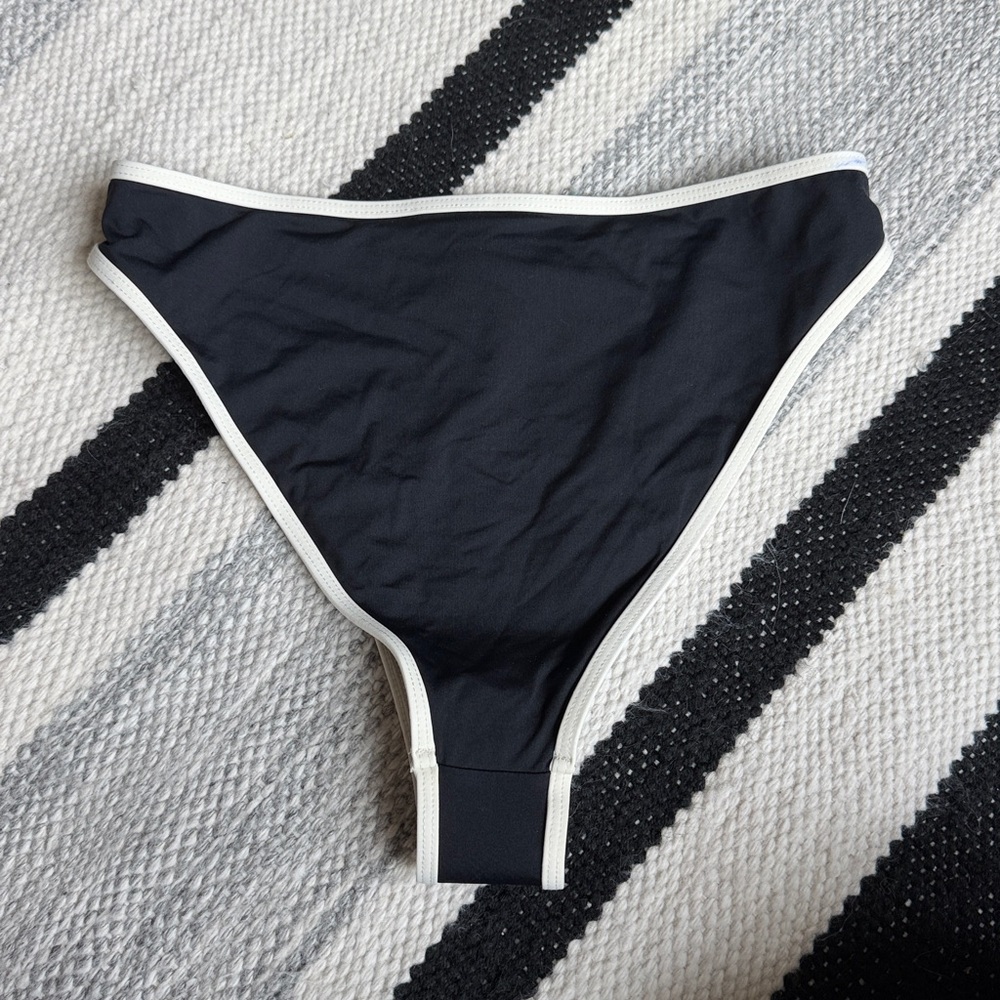 L Space Nico Nora Bikini Top & Bitsy Bottom Set NEW NWT - Picture 5 of 11